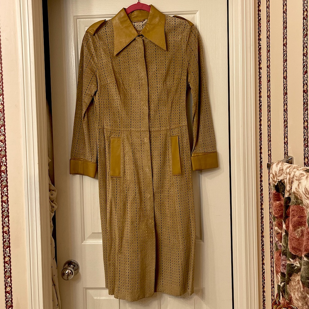 DOLCE & GABBANA vintage tan leather & beige suede perforated trench coat